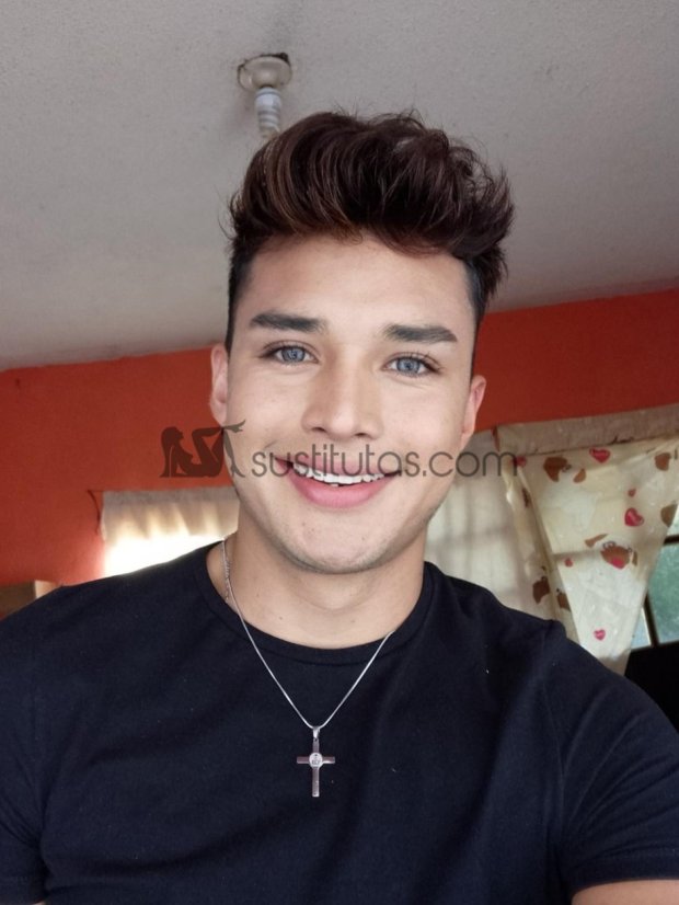 Kenneth chapero y gay en Querétaro