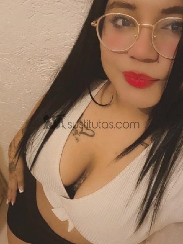 Naomi puta y escort en Cancun